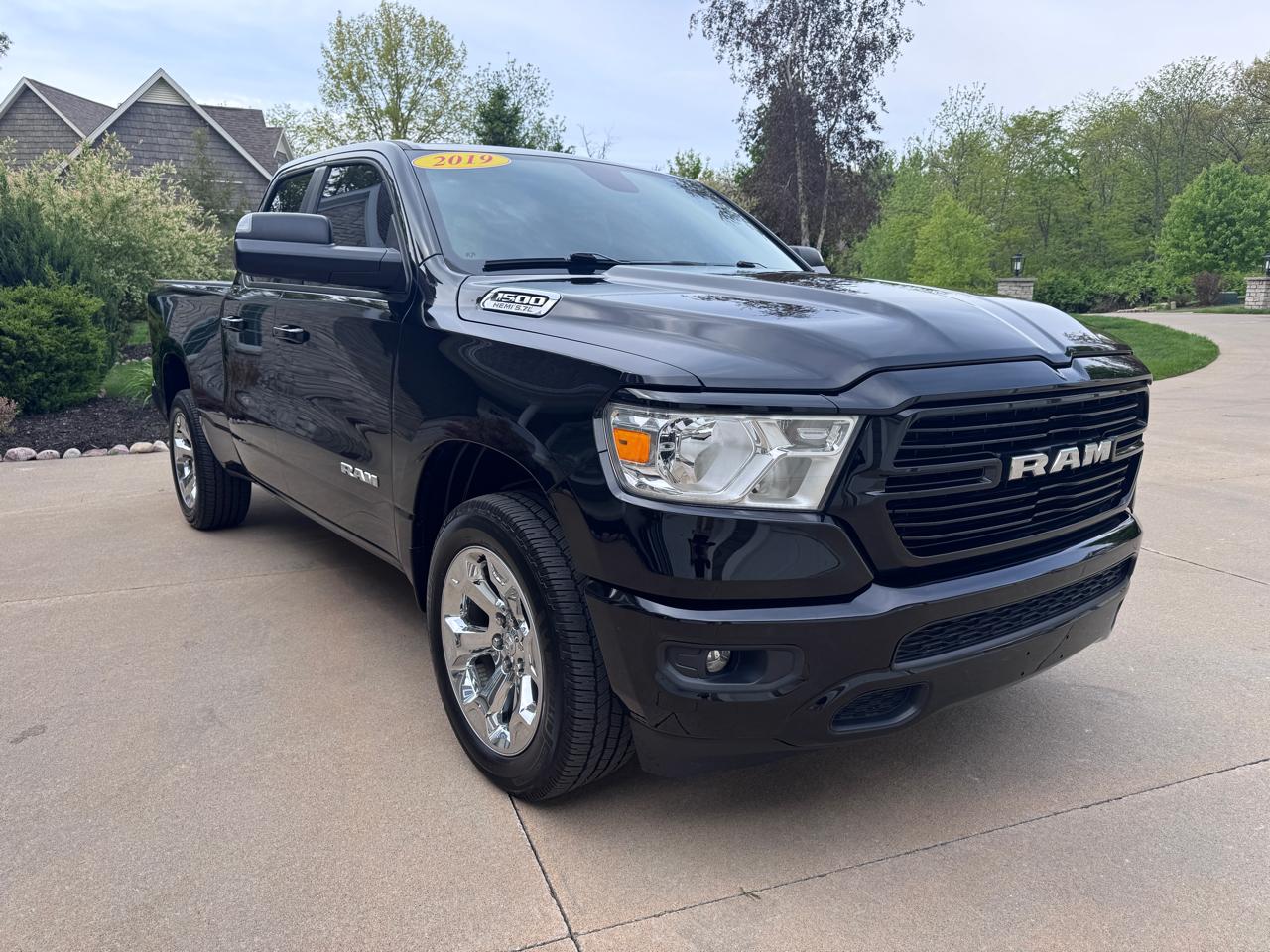 RAM 1500 Big Horn/Lone Star 4x4 Quad Cab 6'4" Box 2019