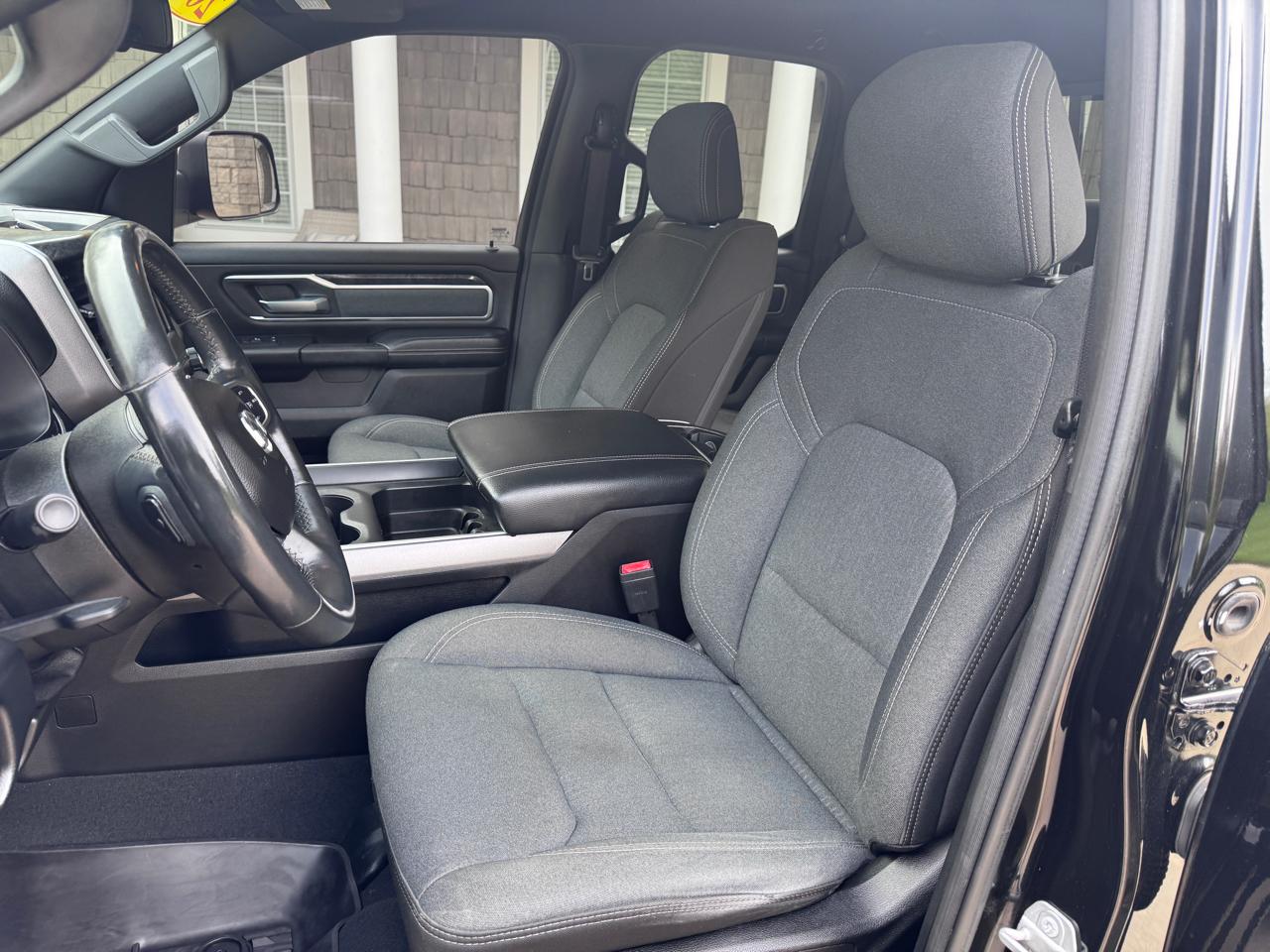 RAM 1500 Big Horn/Lone Star 4x4 Quad Cab 6'4" Box 2019