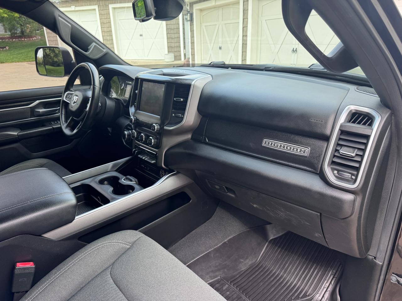RAM 1500 Big Horn/Lone Star 4x4 Quad Cab 6'4" Box 2019