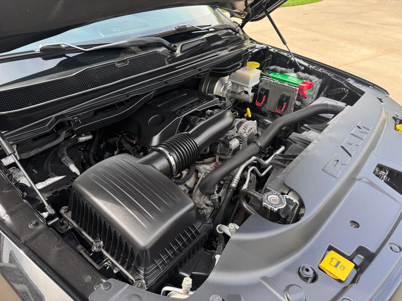 RAM 1500 Big Horn/Lone Star 4x4 Quad Cab 6'4" Box 2019