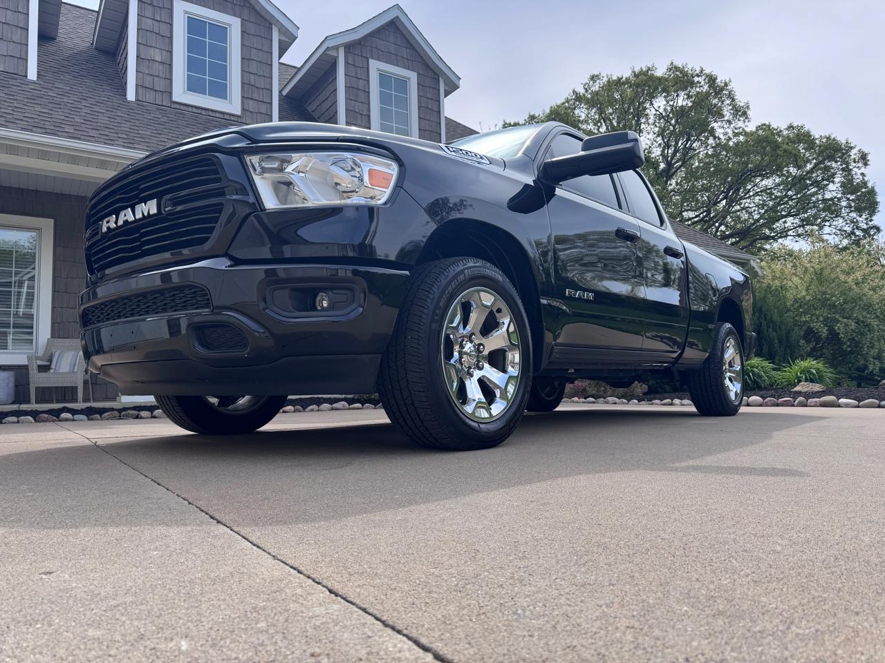 RAM 1500 Big Horn/Lone Star 4x4 Quad Cab 6'4" Box 2019