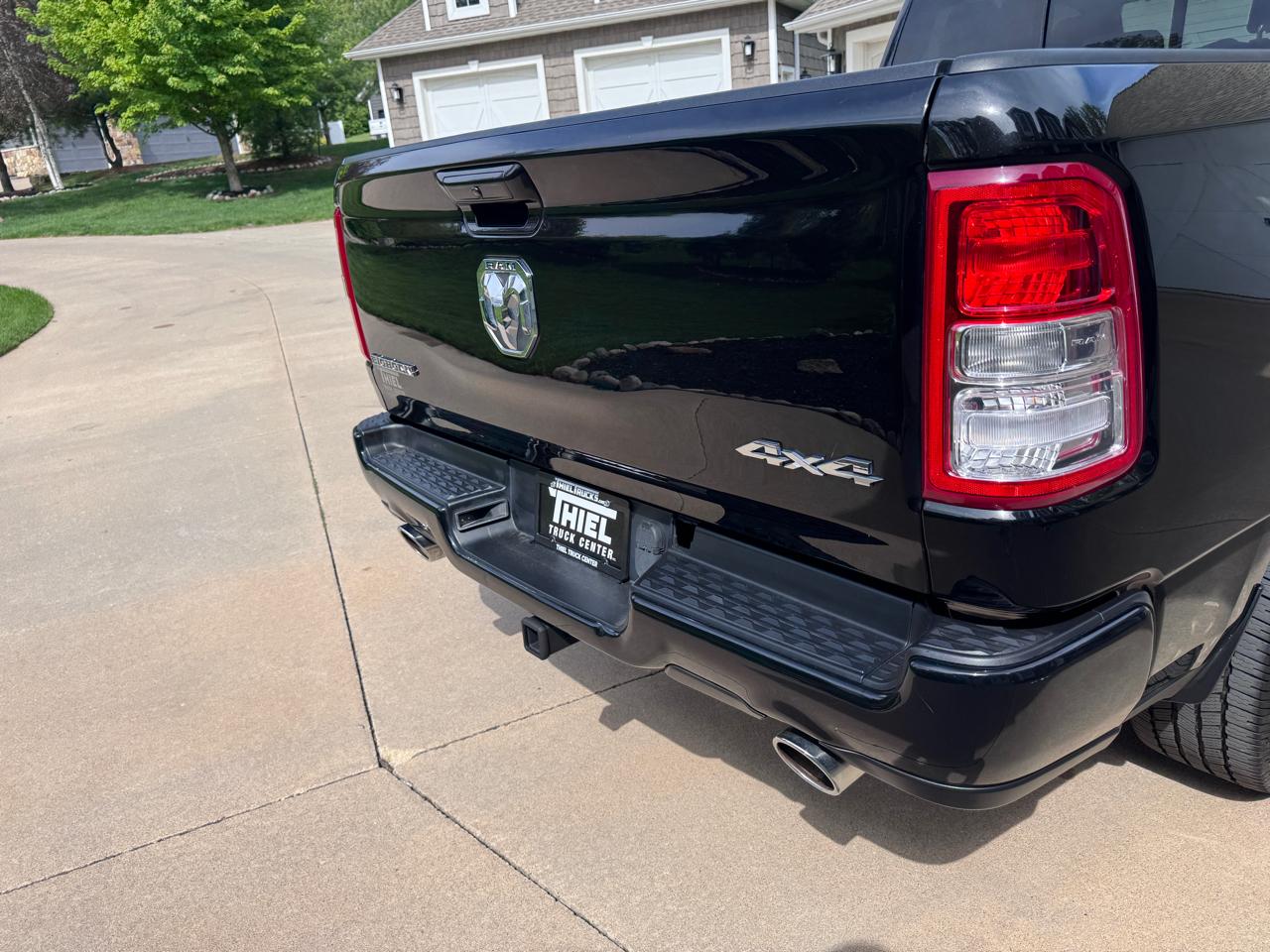RAM 1500 Big Horn/Lone Star 4x4 Quad Cab 6'4" Box 2019