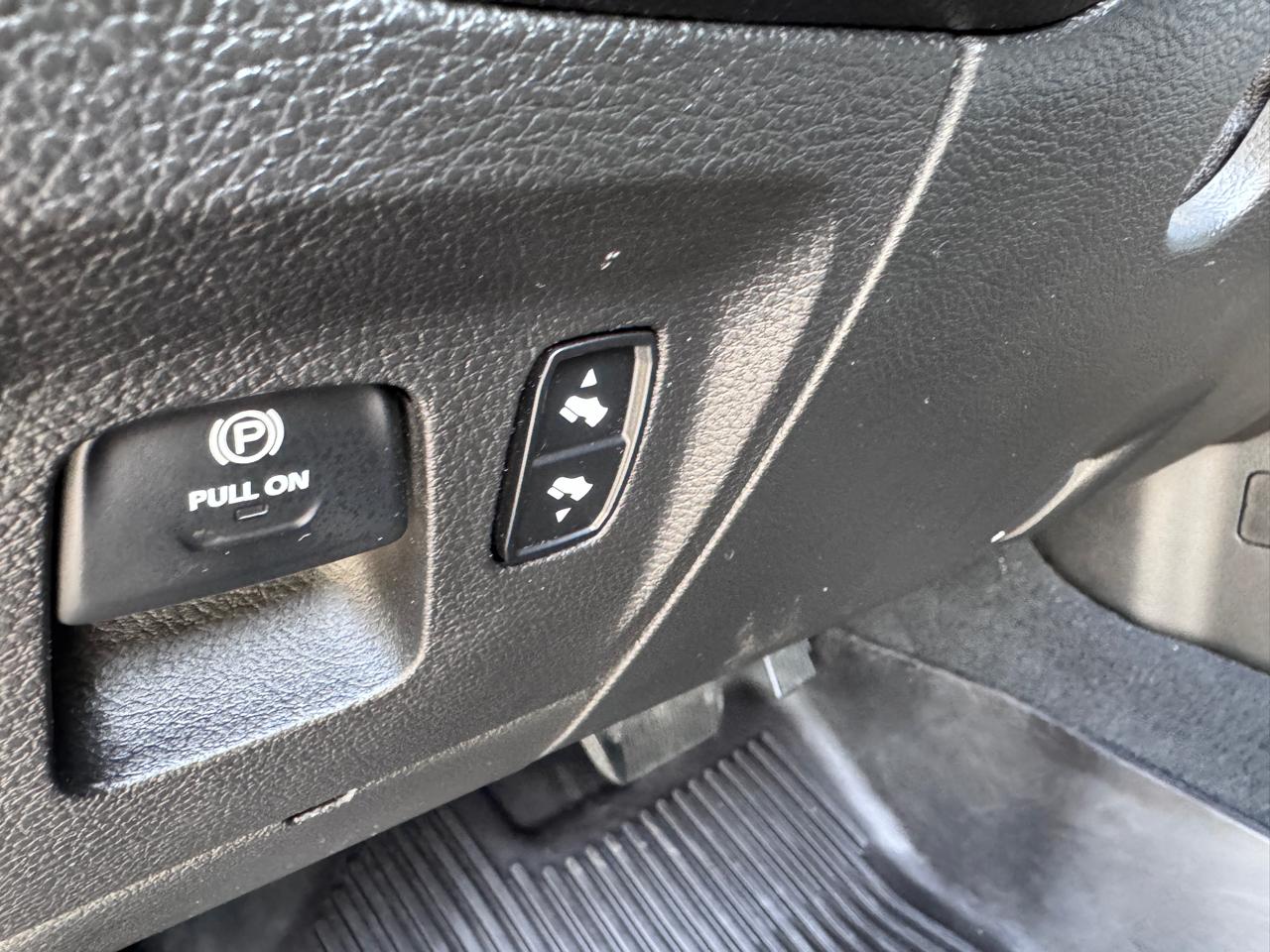 RAM 1500 Big Horn/Lone Star 4x4 Quad Cab 6'4" Box 2019