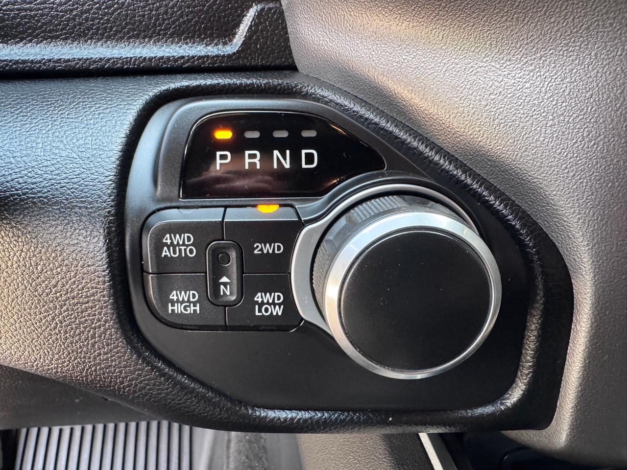 RAM 1500 Big Horn/Lone Star 4x4 Quad Cab 6'4" Box 2019