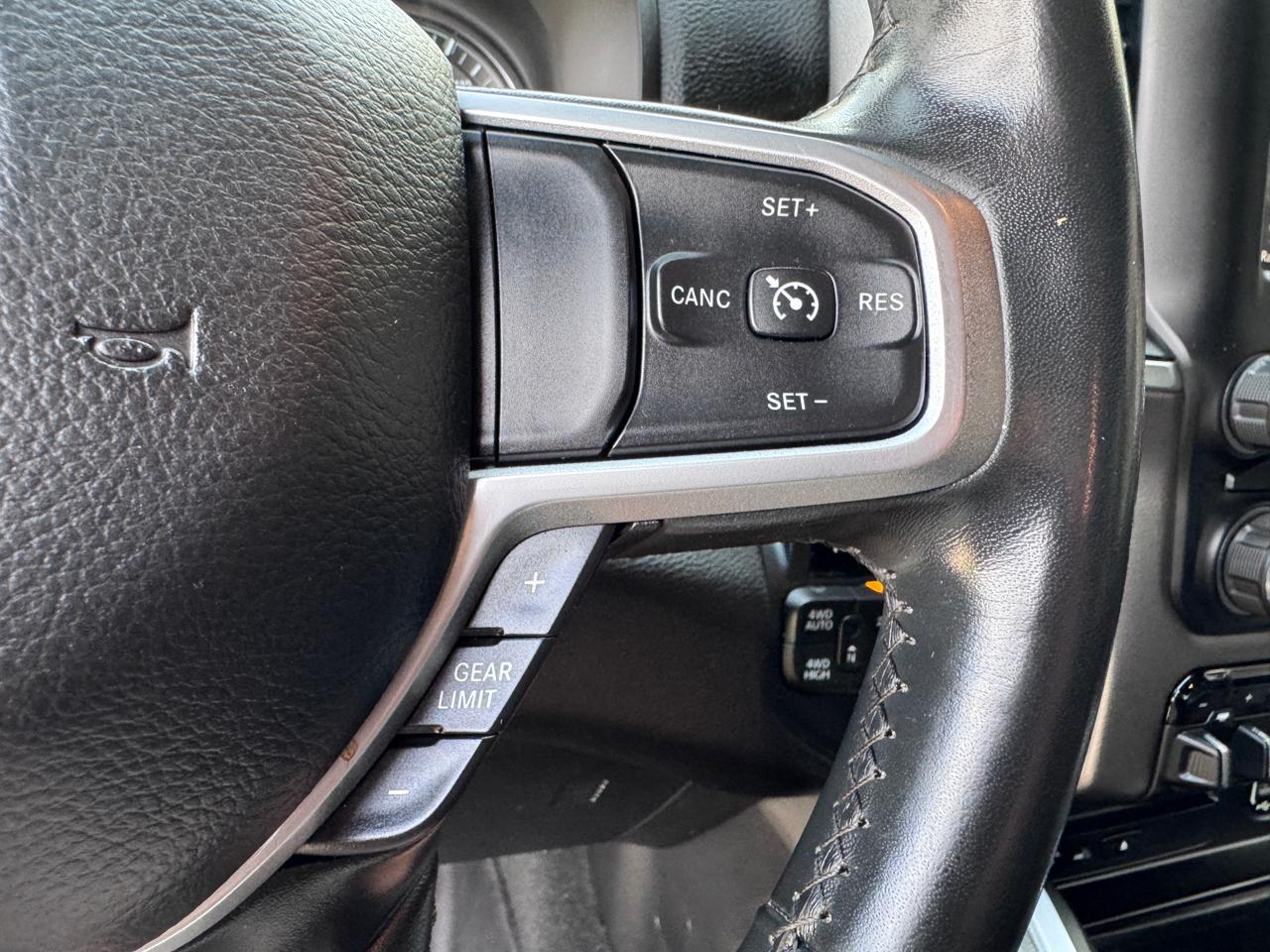 RAM 1500 Big Horn/Lone Star 4x4 Quad Cab 6'4" Box 2019