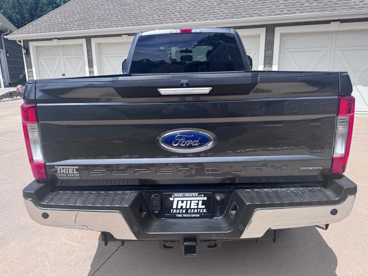 Ford Super Duty F-250 SRW XLT 4WD SuperCab 8' Box 2017
