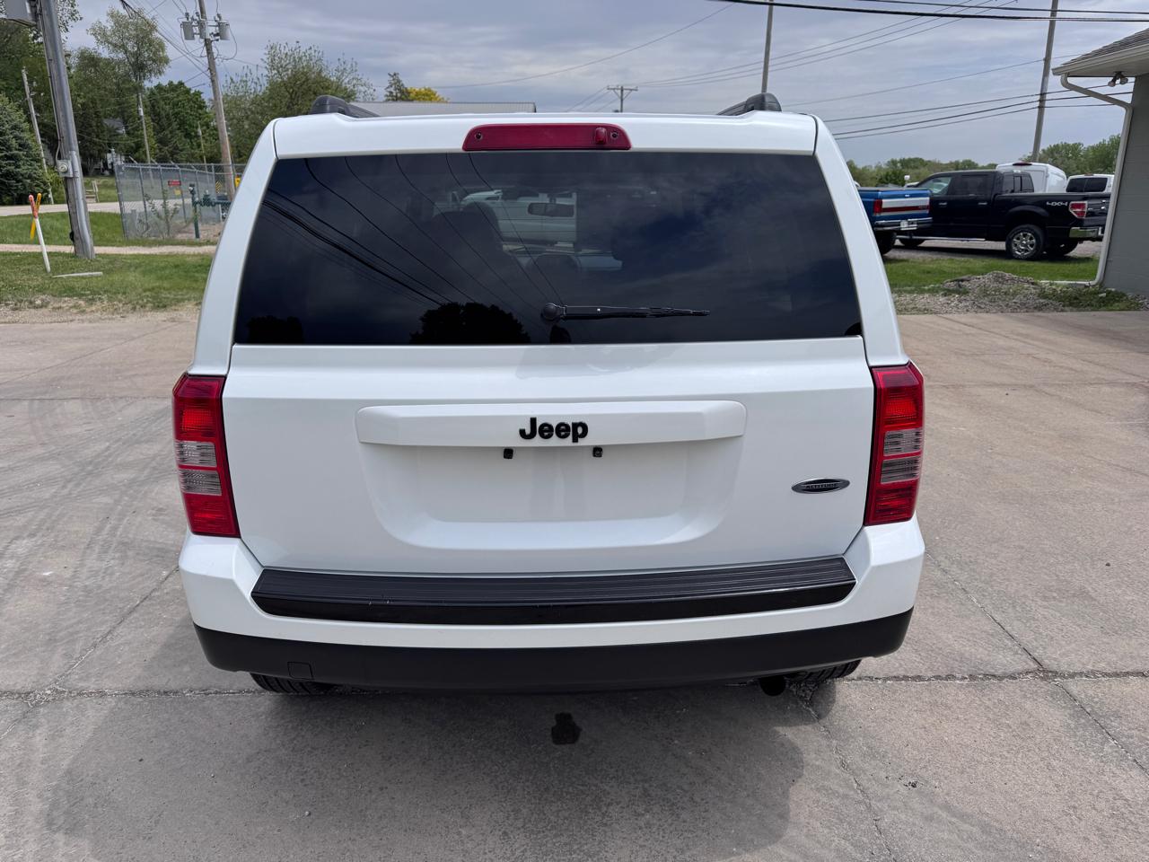 Jeep Patriot FWD 4dr Altitude Edition 2015