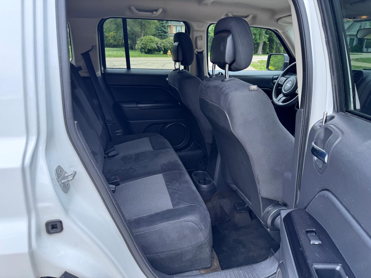 Jeep Patriot FWD 4dr Altitude Edition 2015