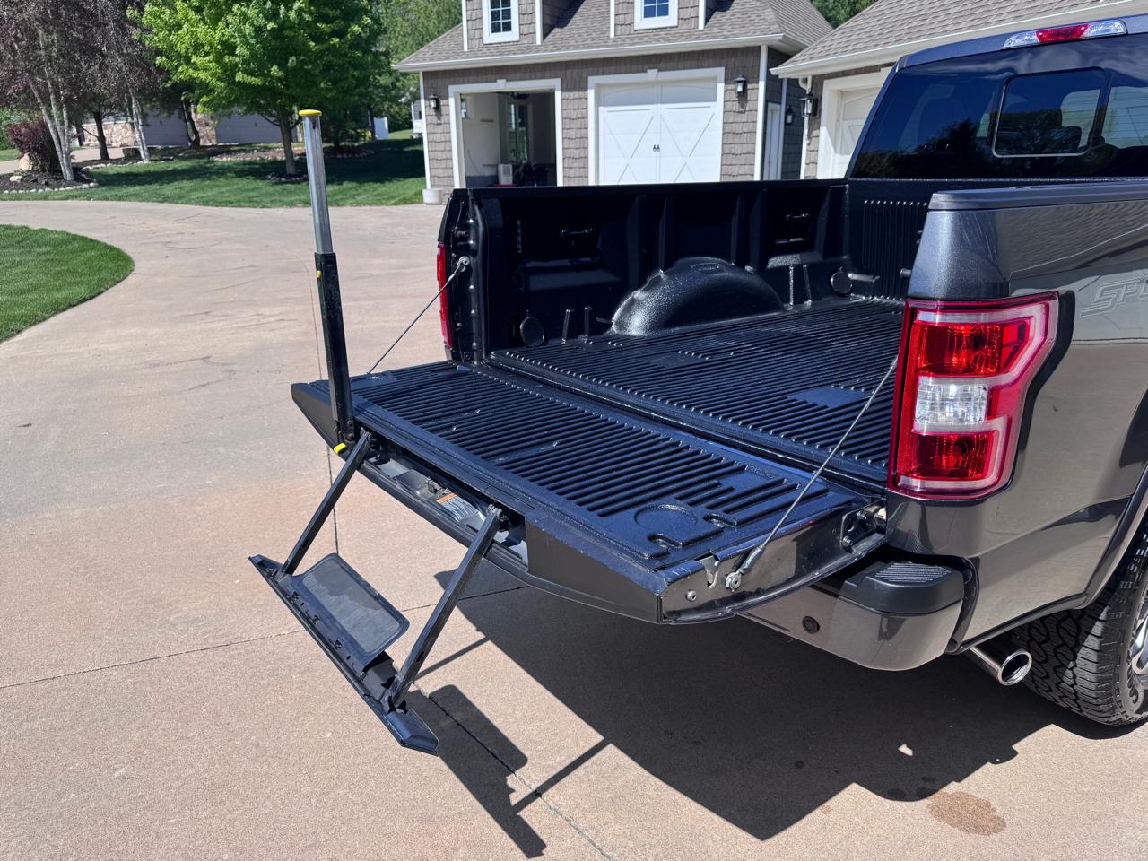 Ford F-150 XLT 4WD SuperCab 6.5' Box 2018