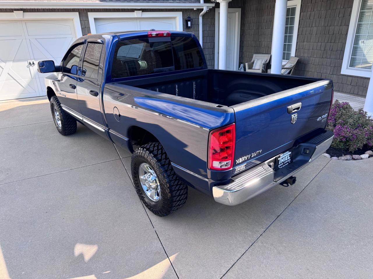 Dodge Ram 2500 4dr Quad Cab 140.5 4WD Laramie 2006