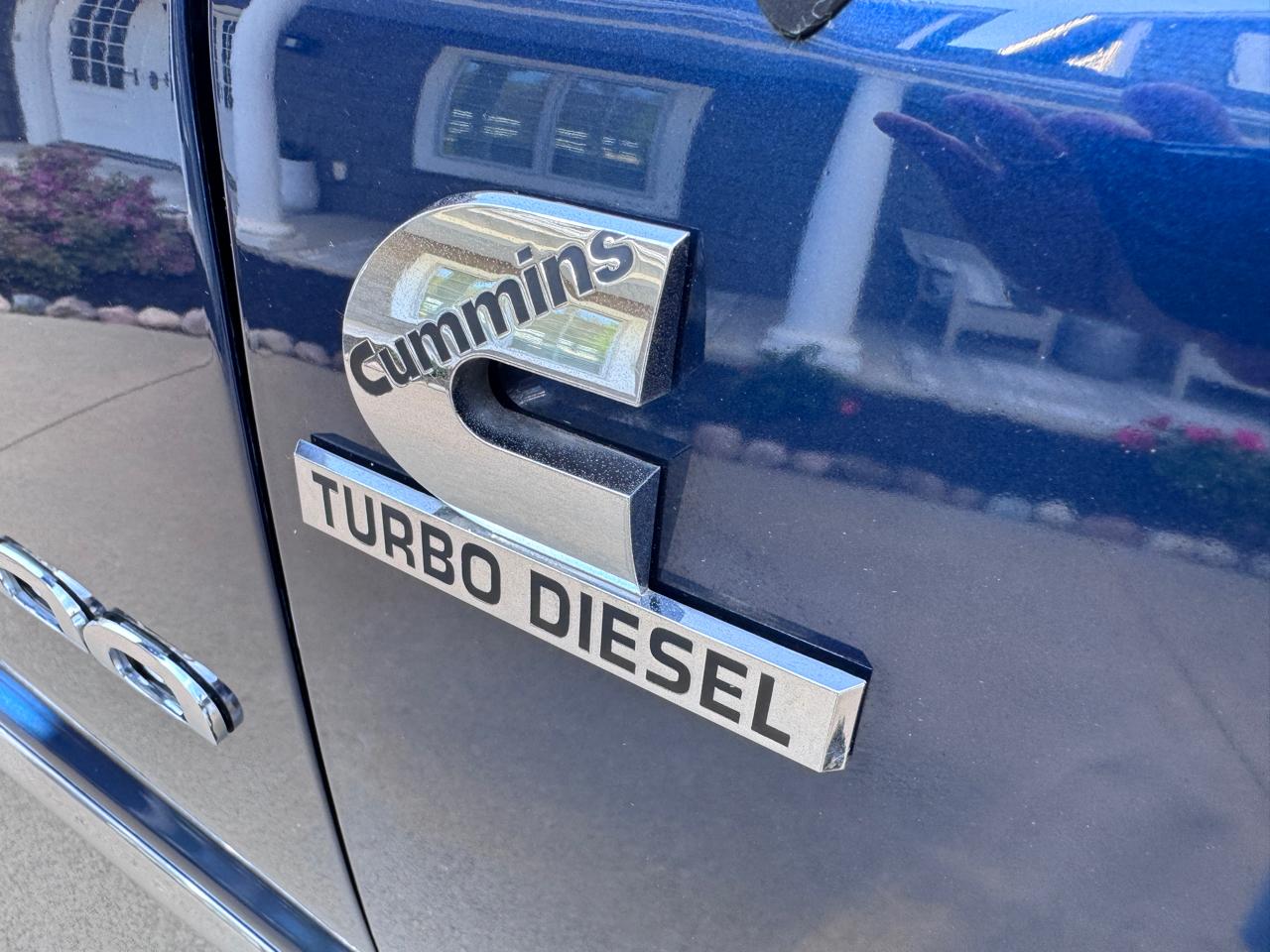 Dodge Ram 2500 4dr Quad Cab 140.5 4WD Laramie 2006
