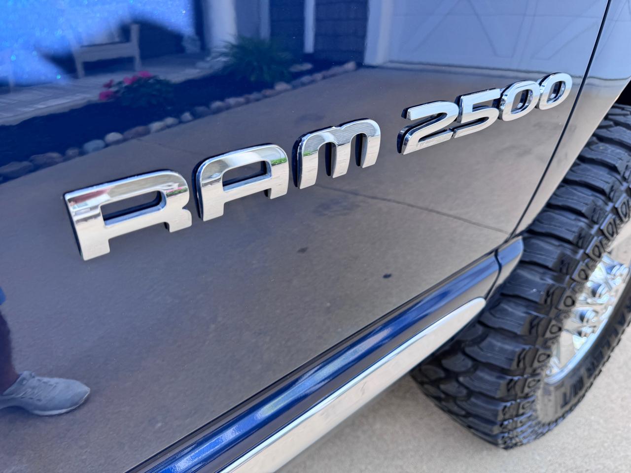 Dodge Ram 2500 4dr Quad Cab 140.5 4WD Laramie 2006