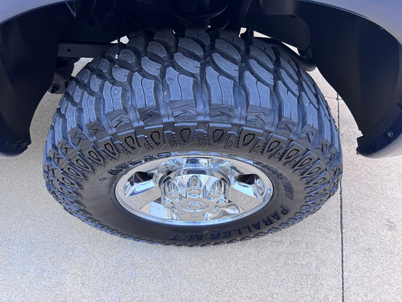 Dodge Ram 2500 4dr Quad Cab 140.5 4WD Laramie 2006