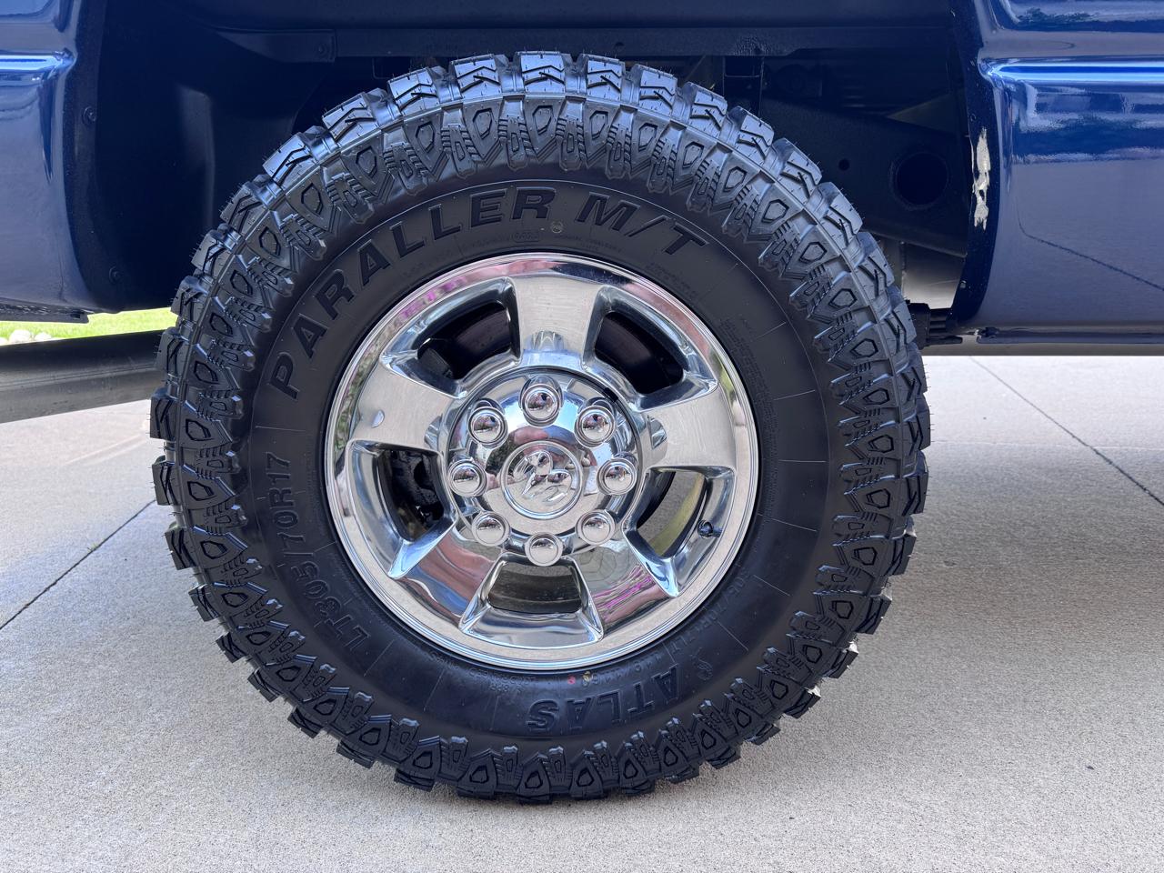 Dodge Ram 2500 4dr Quad Cab 140.5 4WD Laramie 2006