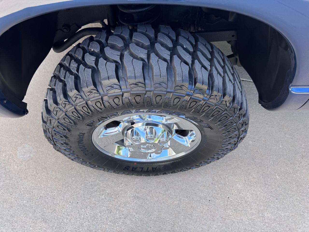 Dodge Ram 2500 4dr Quad Cab 140.5 4WD Laramie 2006