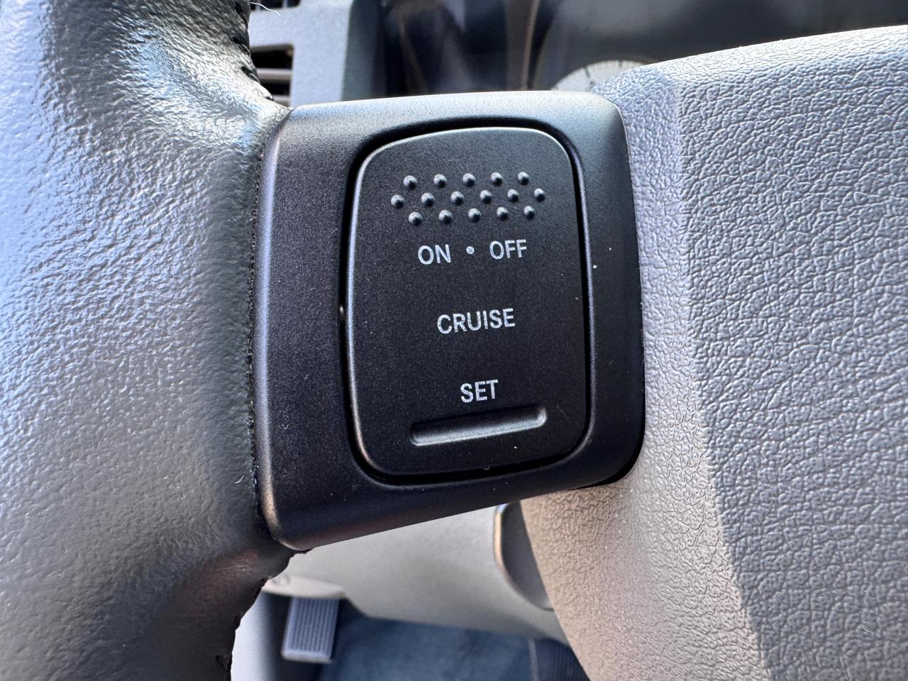 Dodge Ram 2500 4dr Quad Cab 140.5 4WD Laramie 2006