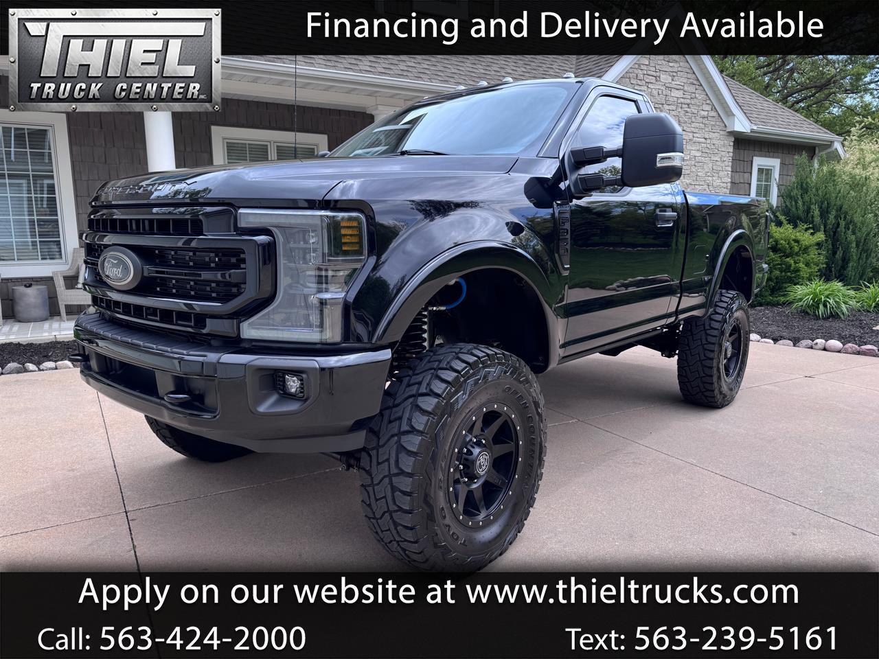 Ford Super Duty F-350 SRW XLT 4WD Reg Cab 145" WB 60" CA 2022