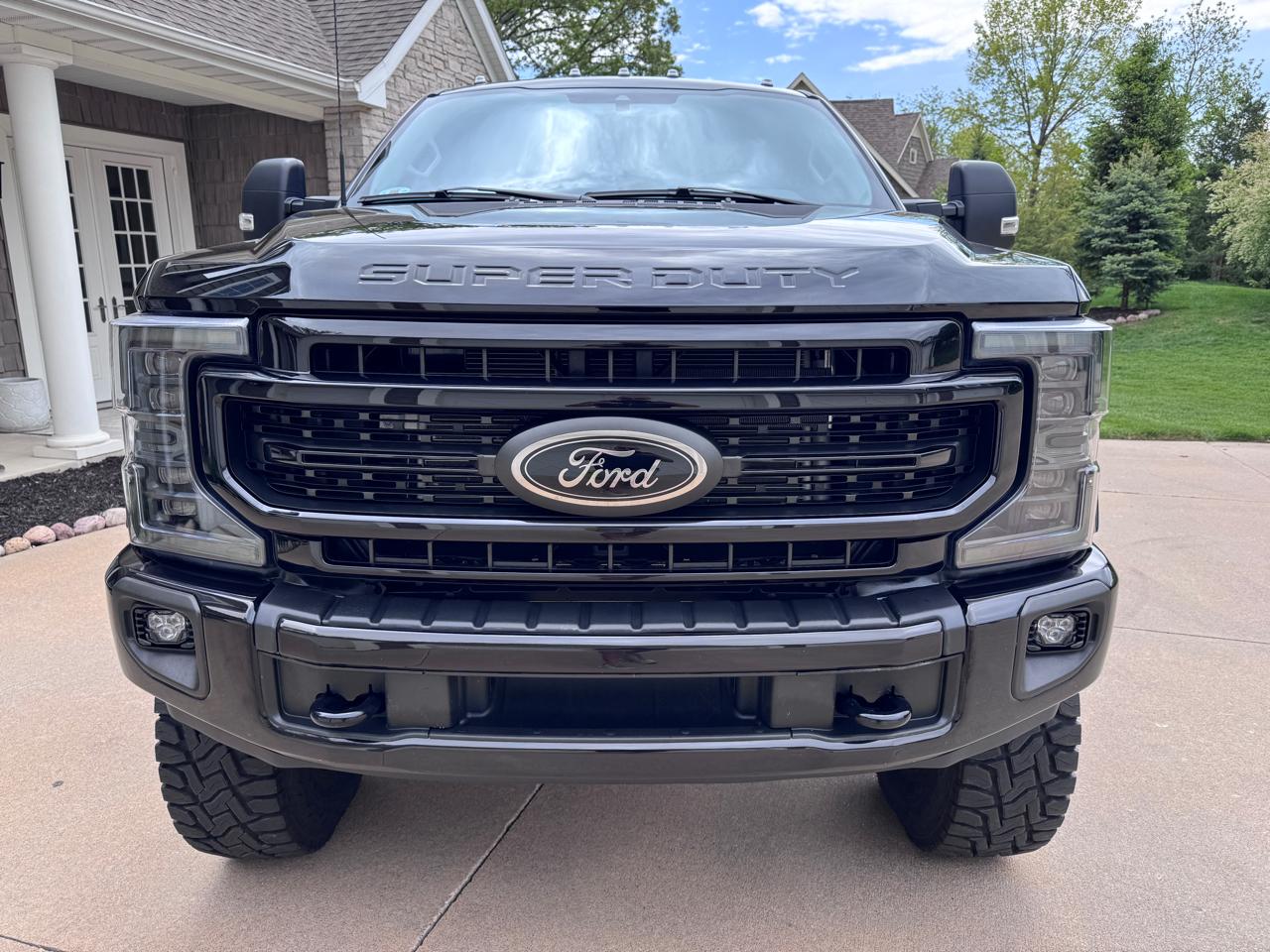 Ford Super Duty F-350 SRW XLT 4WD Reg Cab 145" WB 60" CA 2022