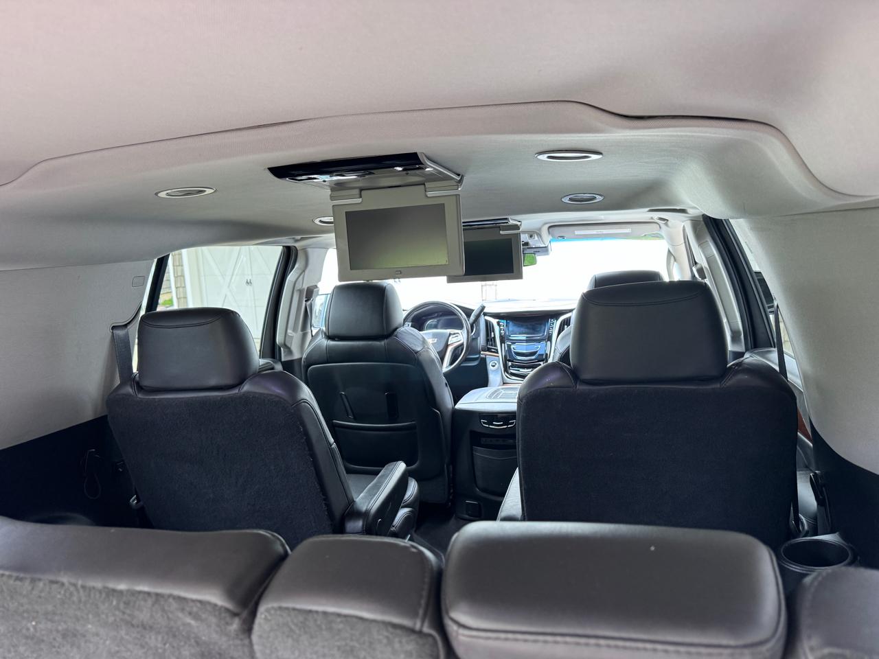 Cadillac Escalade ESV 4WD 4dr Luxury 2019