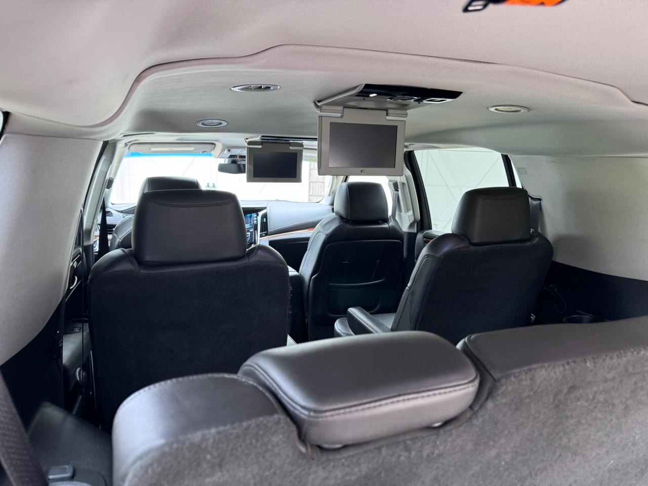 Cadillac Escalade ESV 4WD 4dr Luxury 2019