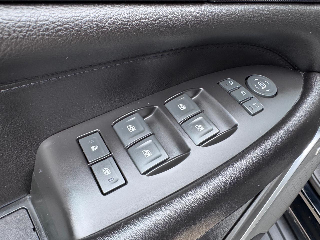 Cadillac Escalade ESV 4WD 4dr Luxury 2019