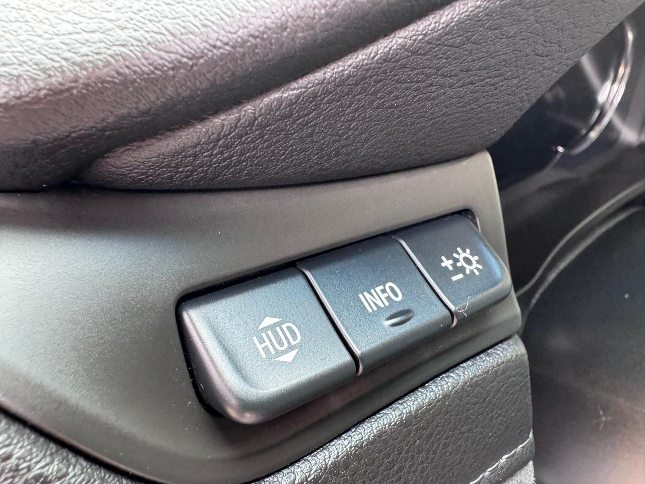 Cadillac Escalade ESV 4WD 4dr Luxury 2019