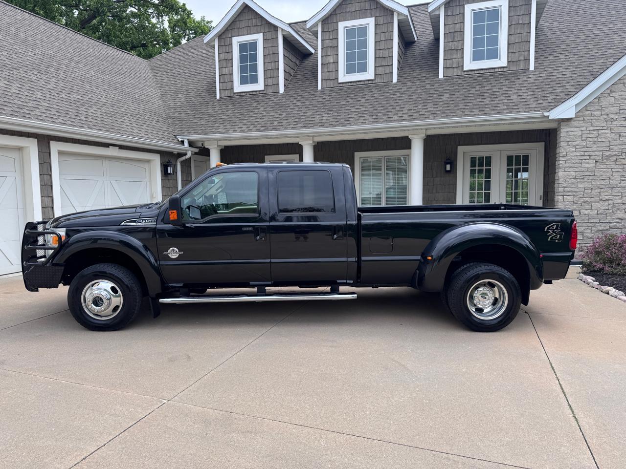 Ford Super Duty F-450 DRW 4WD Crew Cab 172" Lariat 2012