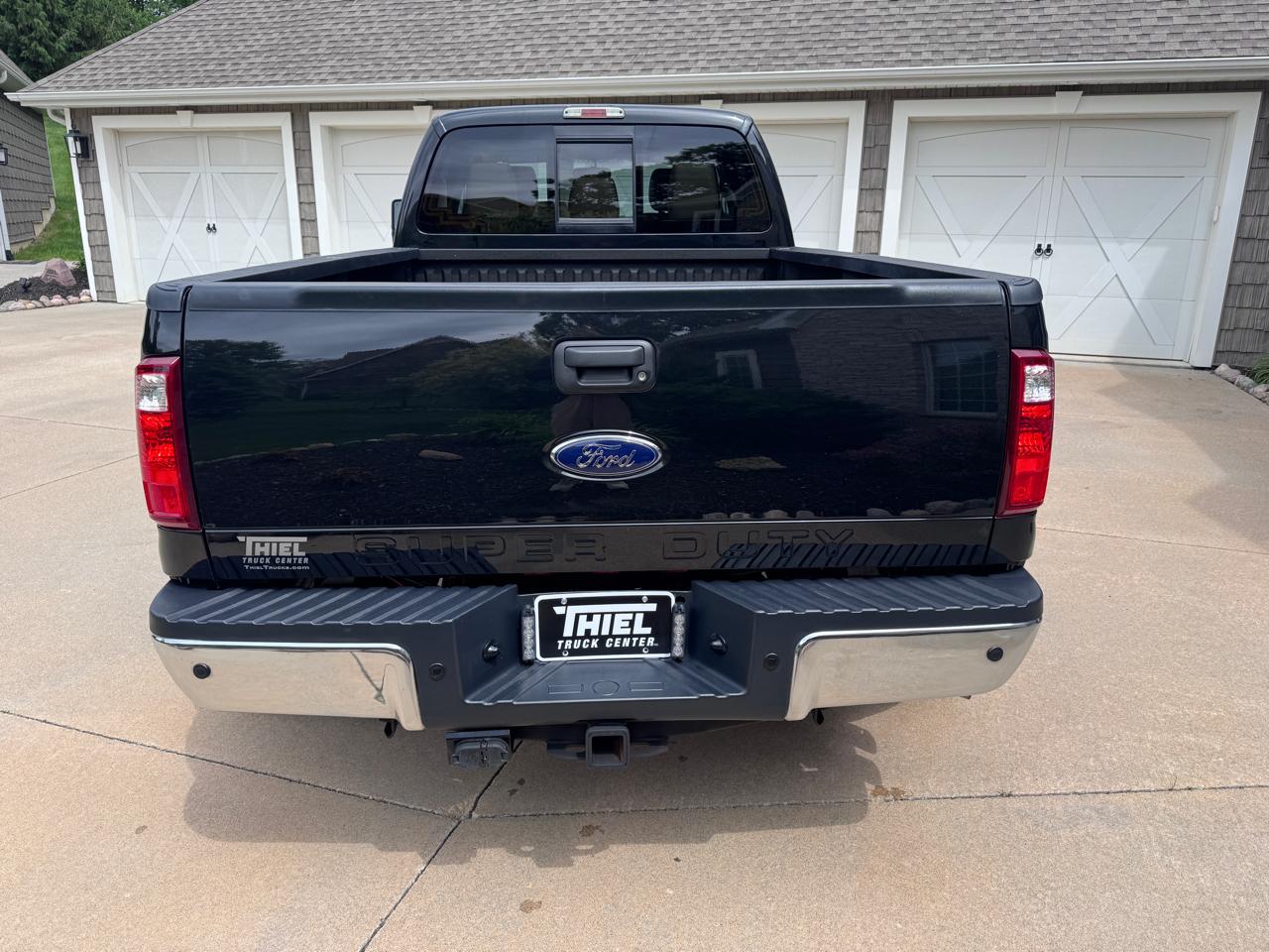 Ford Super Duty F-450 DRW 4WD Crew Cab 172" Lariat 2012