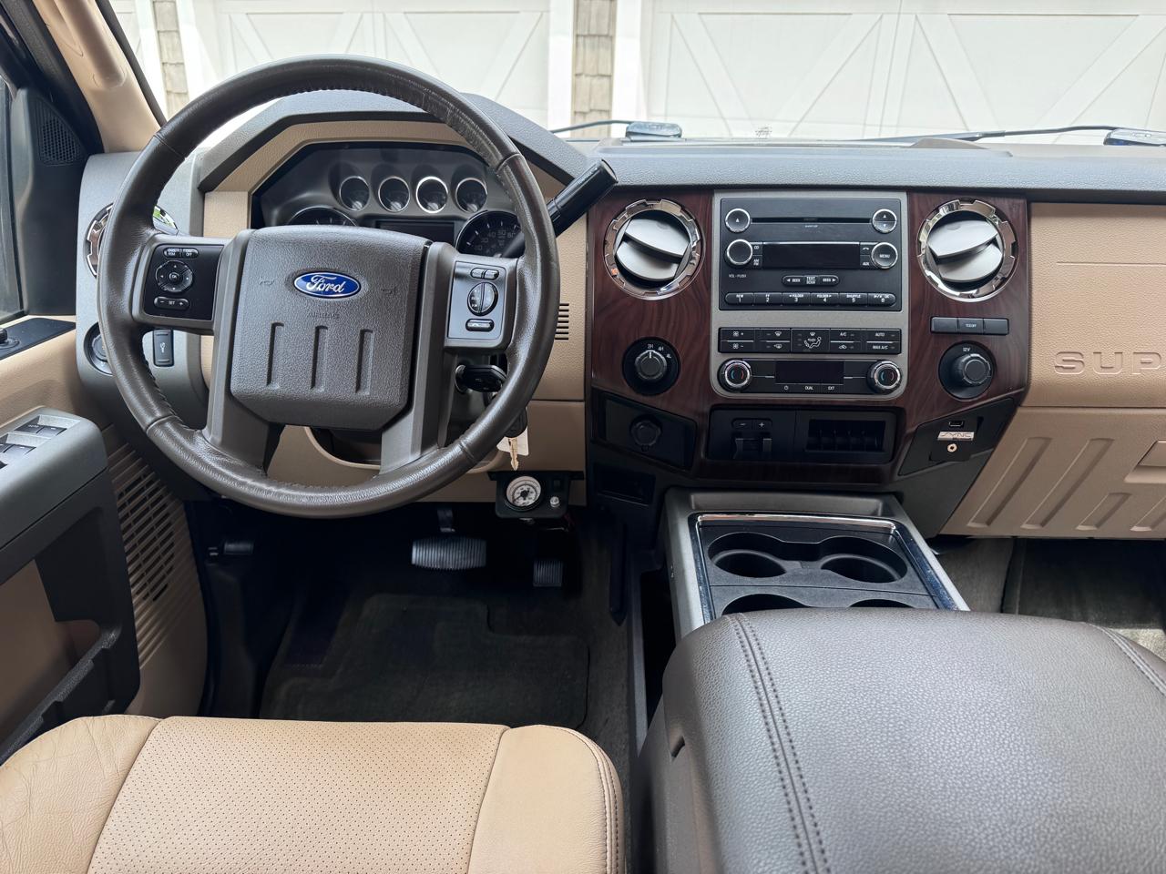 Ford Super Duty F-450 DRW 4WD Crew Cab 172" Lariat 2012