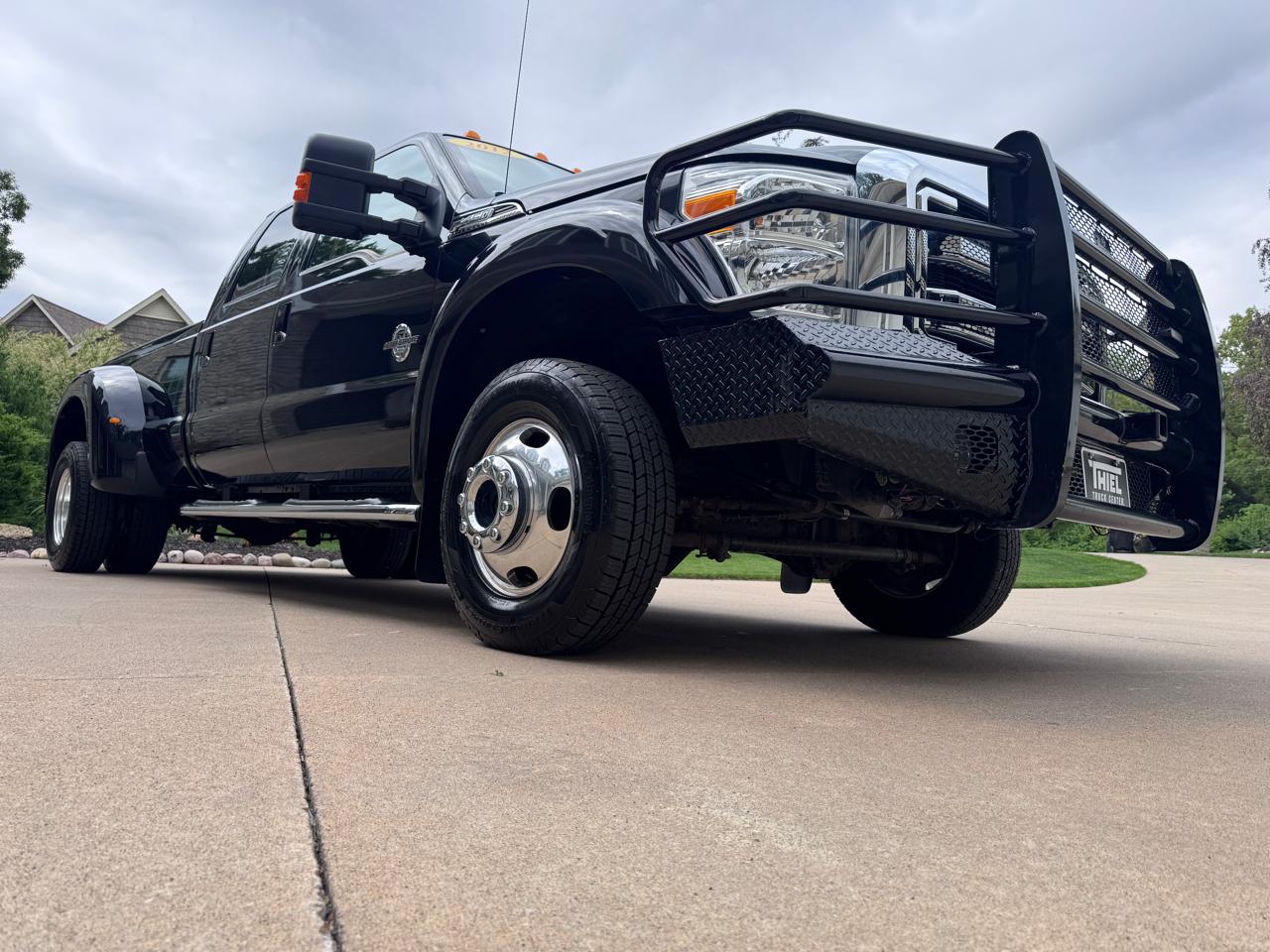 Ford Super Duty F-450 DRW 4WD Crew Cab 172" Lariat 2012