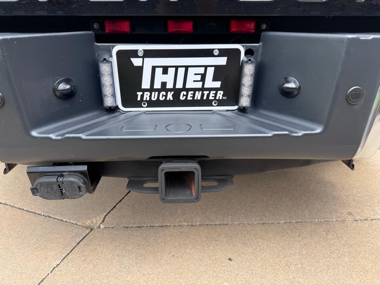 Ford Super Duty F-450 DRW 4WD Crew Cab 172" Lariat 2012