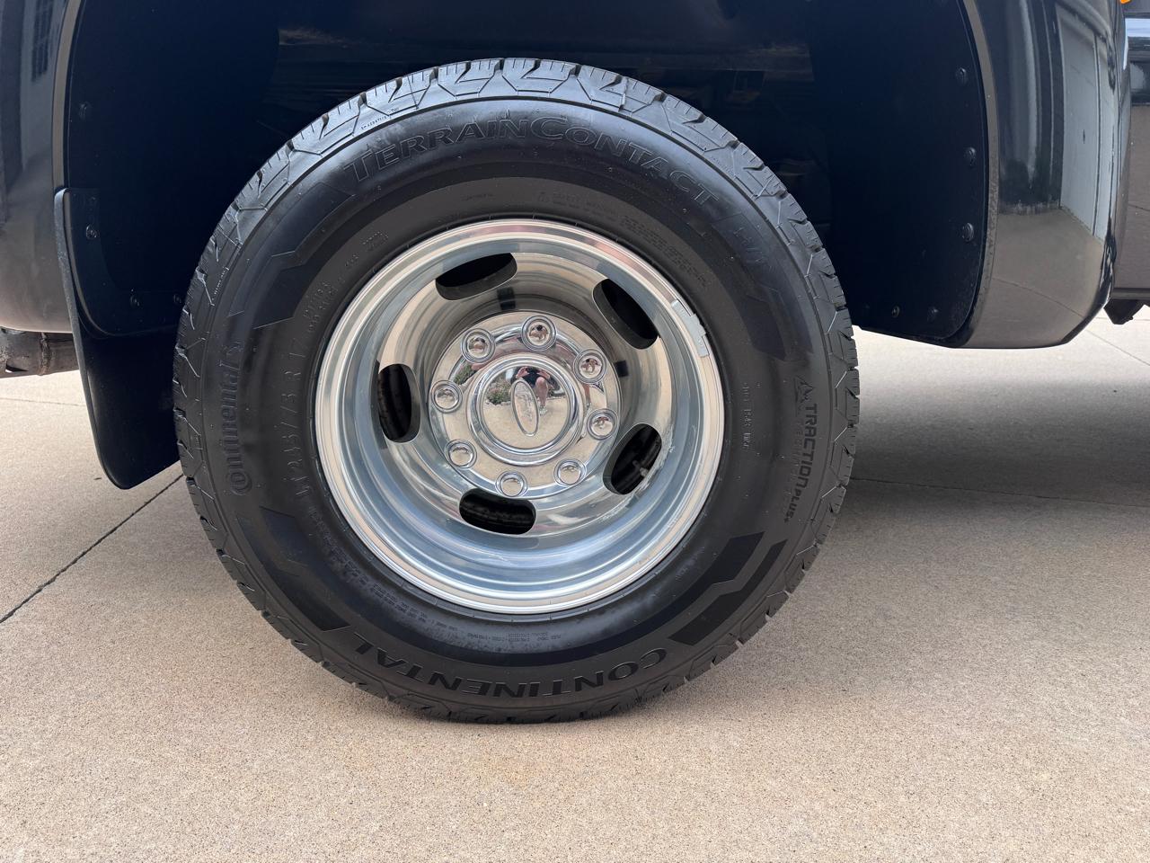 Ford Super Duty F-450 DRW 4WD Crew Cab 172" Lariat 2012