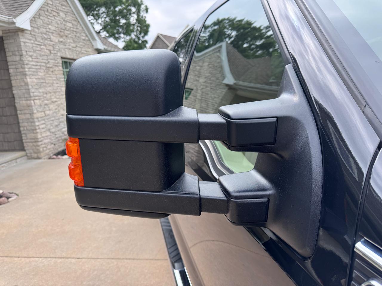 Ford Super Duty F-450 DRW 4WD Crew Cab 172" Lariat 2012