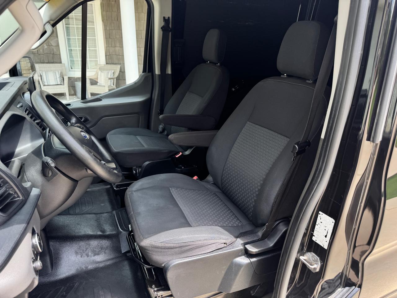 Ford Transit Cargo Van T-350 130" Med Rf 9500 GVWR AWD 2021