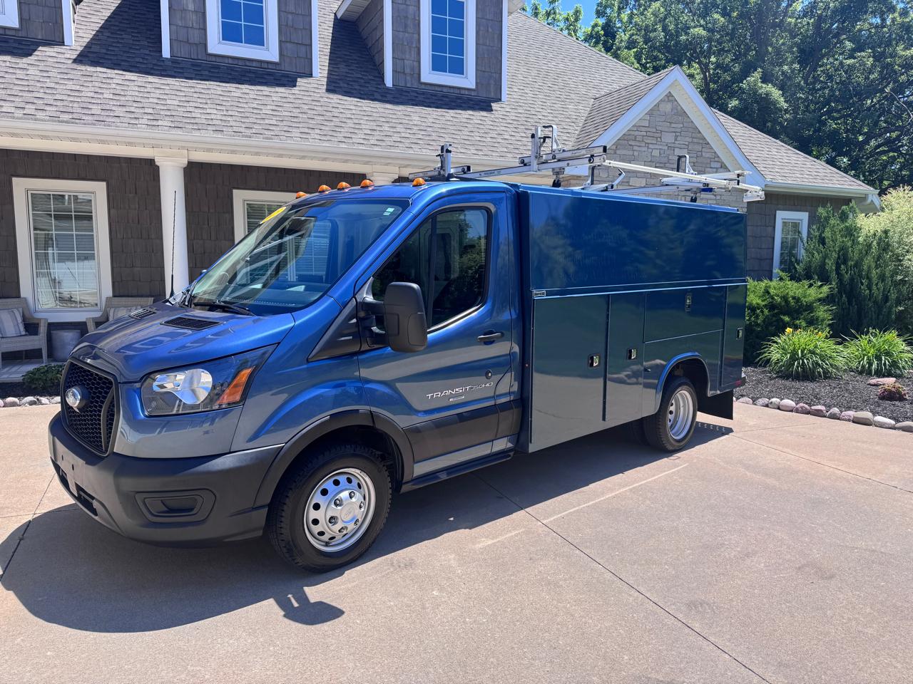 Ford Transit Cutaway T-350 RWD DRW 138" WB 9950 GVWR 2023
