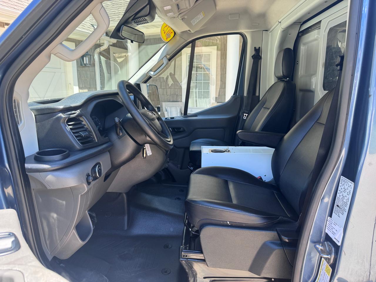 Ford Transit Cutaway T-350 RWD DRW 138" WB 9950 GVWR 2023