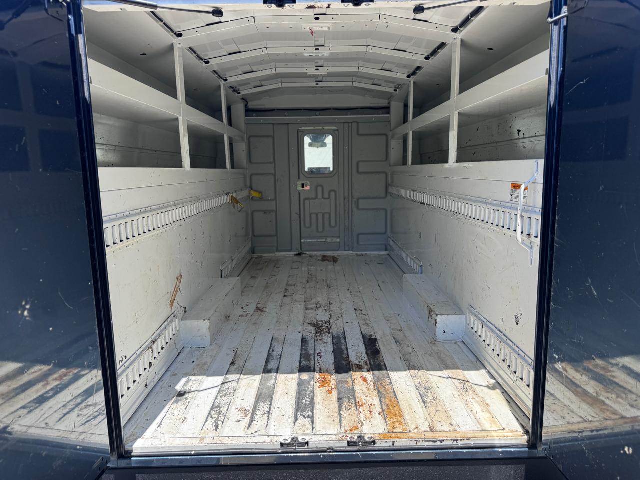 Ford Transit Cutaway T-350 RWD DRW 138" WB 9950 GVWR 2023