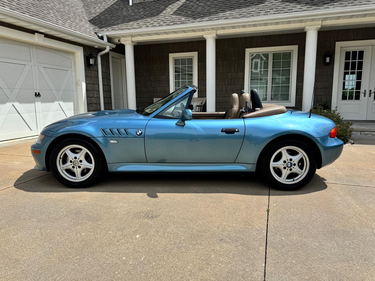 BMW Z3 Z3 2dr Roadster 2.5L 1999