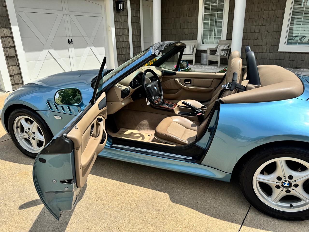 BMW Z3 Z3 2dr Roadster 2.5L 1999