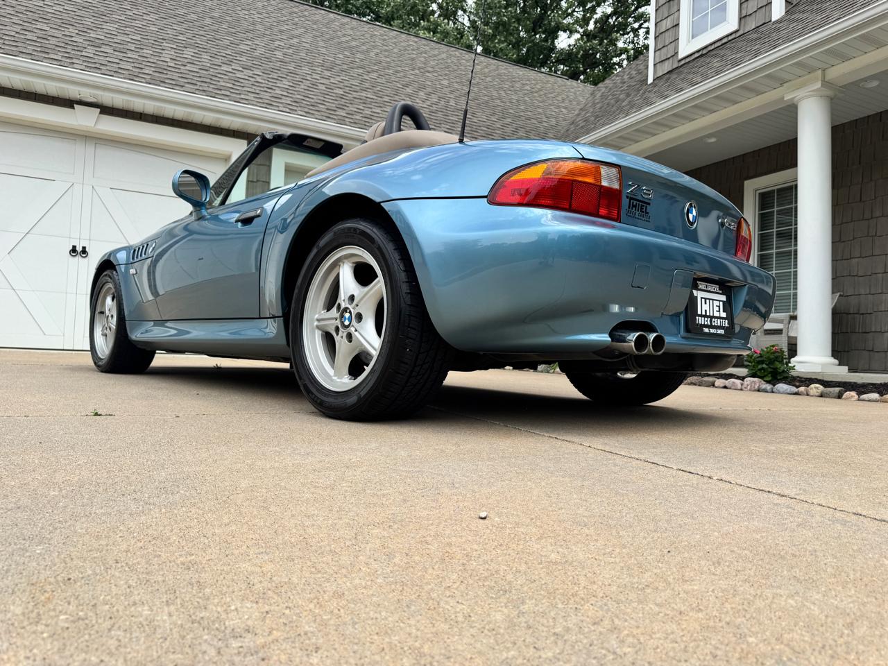 BMW Z3 Z3 2dr Roadster 2.5L 1999