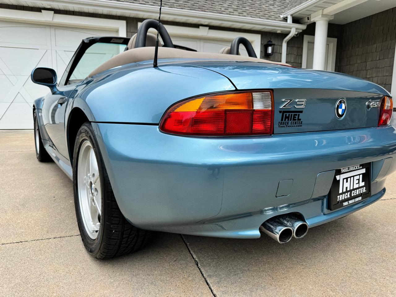 BMW Z3 Z3 2dr Roadster 2.5L 1999