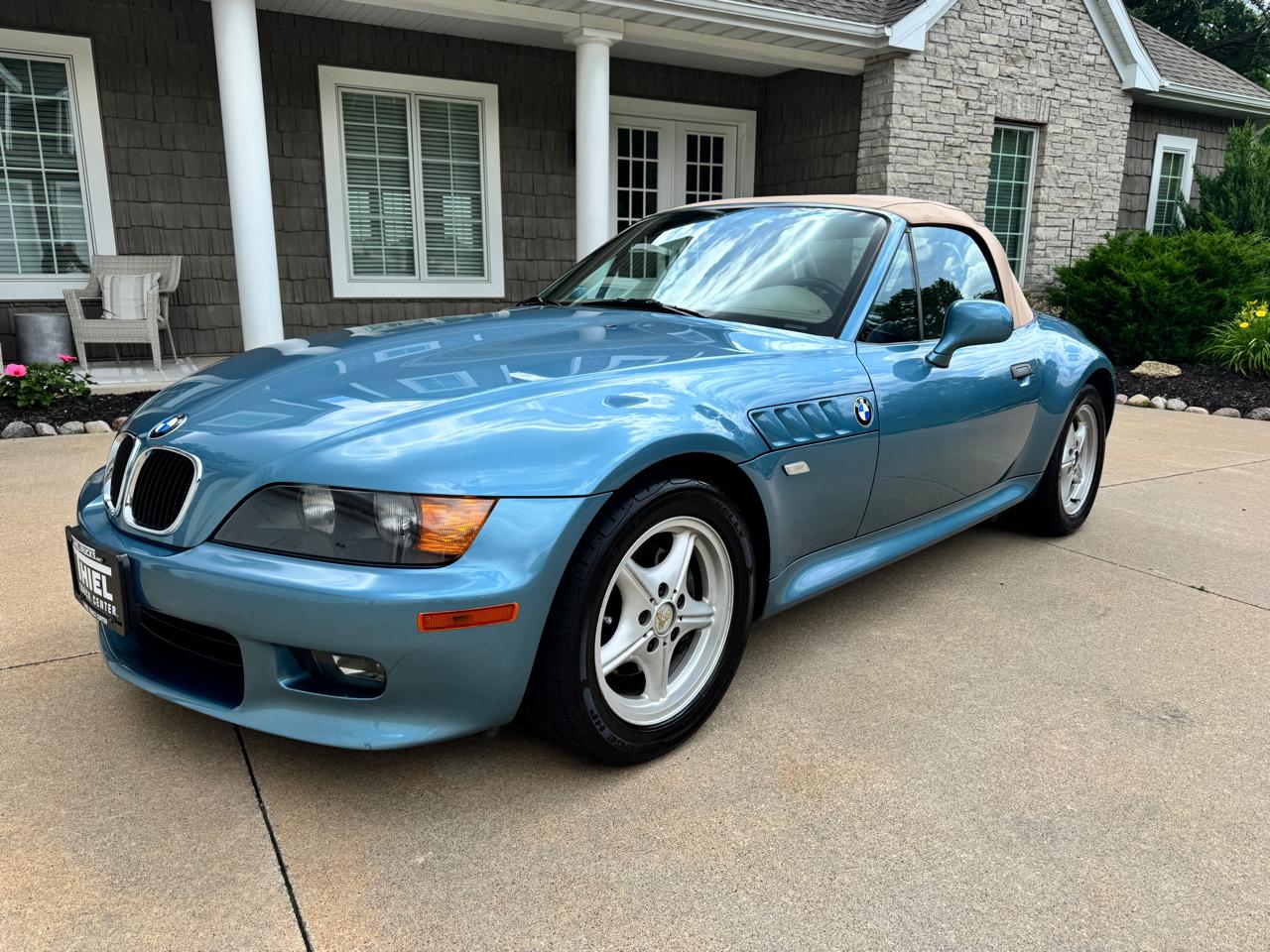 BMW Z3 Z3 2dr Roadster 2.5L 1999