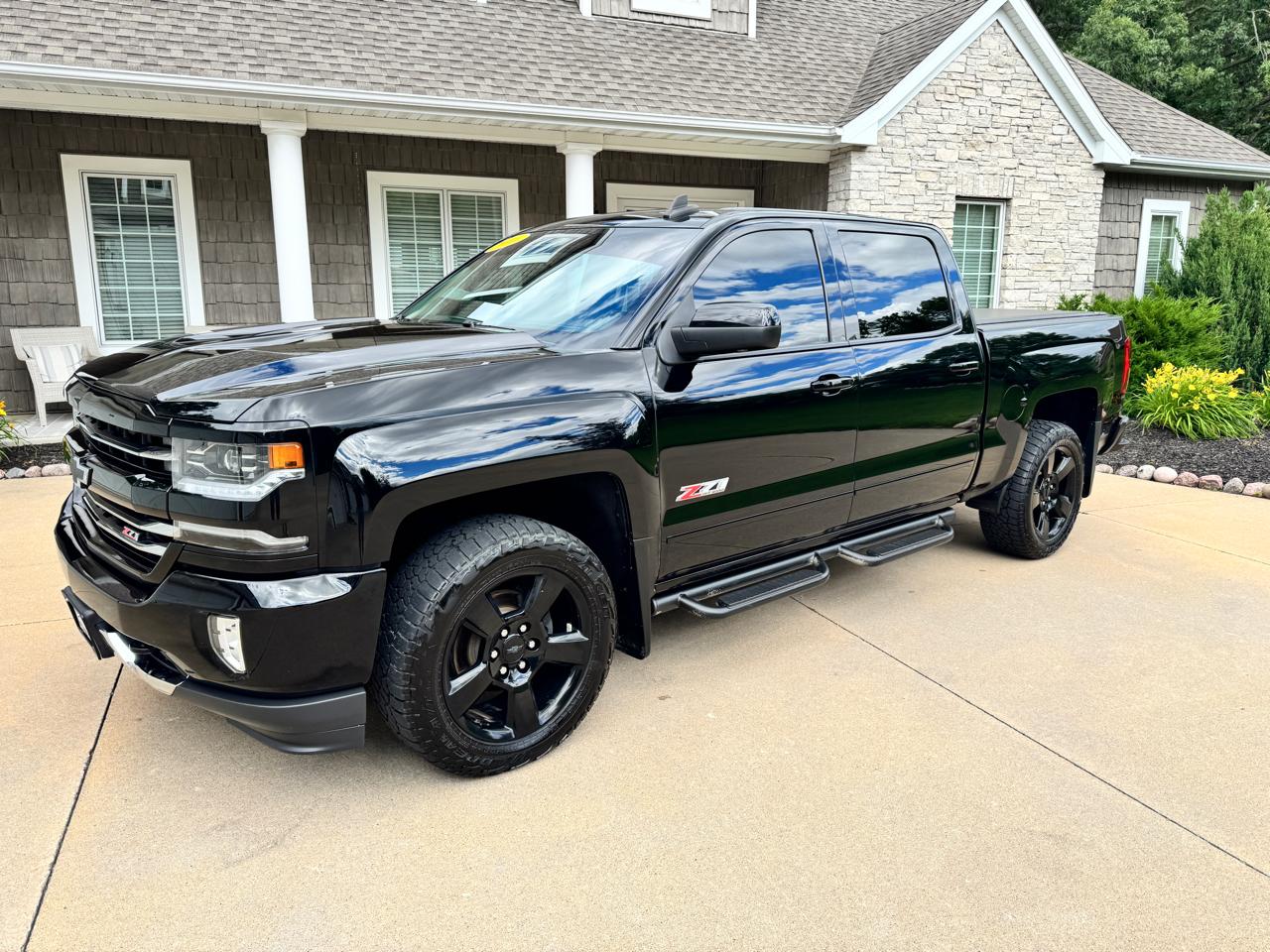 Chevrolet Silverado 1500 4WD Crew Cab 143.5" LTZ w/2LZ 2016