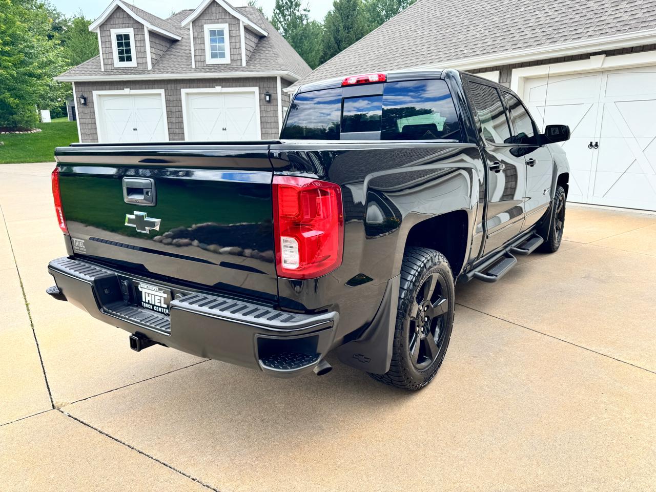 Chevrolet Silverado 1500 4WD Crew Cab 143.5" LTZ w/2LZ 2016