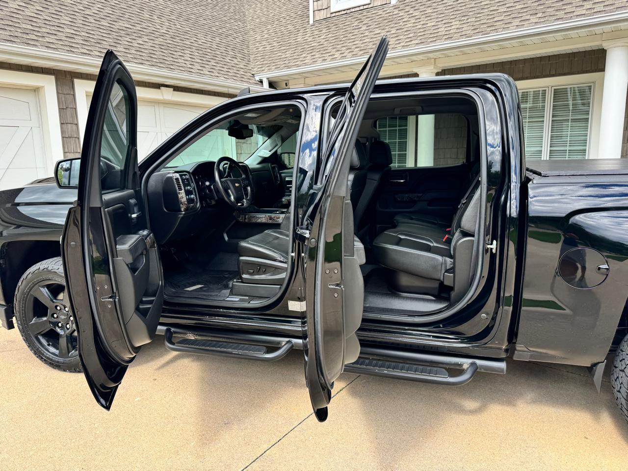 Chevrolet Silverado 1500 4WD Crew Cab 143.5" LTZ w/2LZ 2016