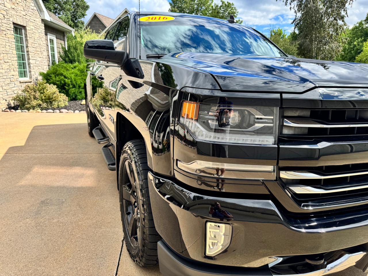 Chevrolet Silverado 1500 4WD Crew Cab 143.5" LTZ w/2LZ 2016