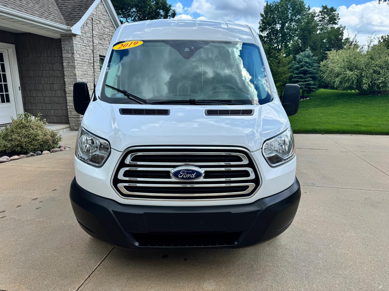 Ford Transit Van T-250 148" Med Rf 9000 GVWR Sliding RH Dr 2019