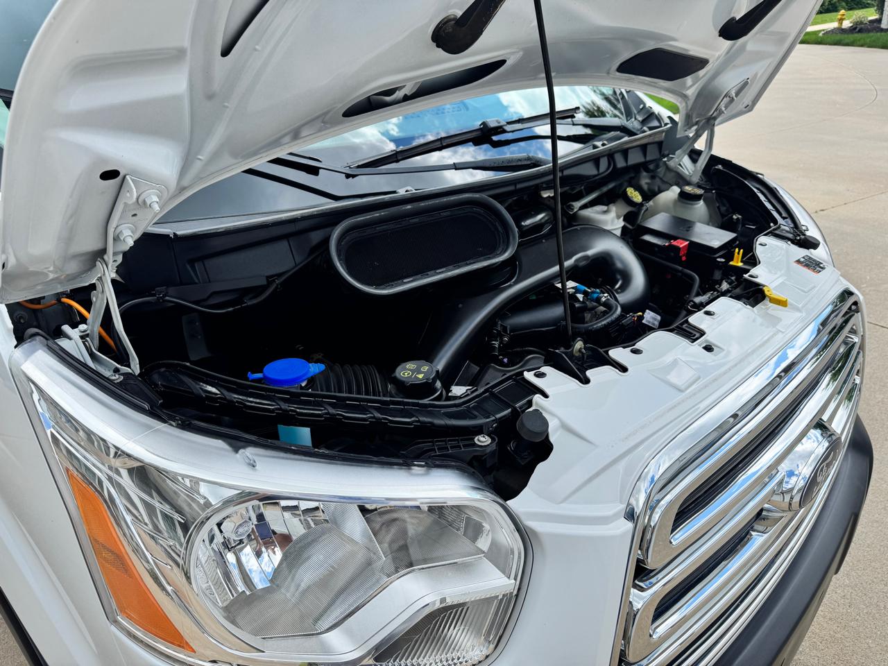 Ford Transit Van T-250 148" Med Rf 9000 GVWR Sliding RH Dr 2019