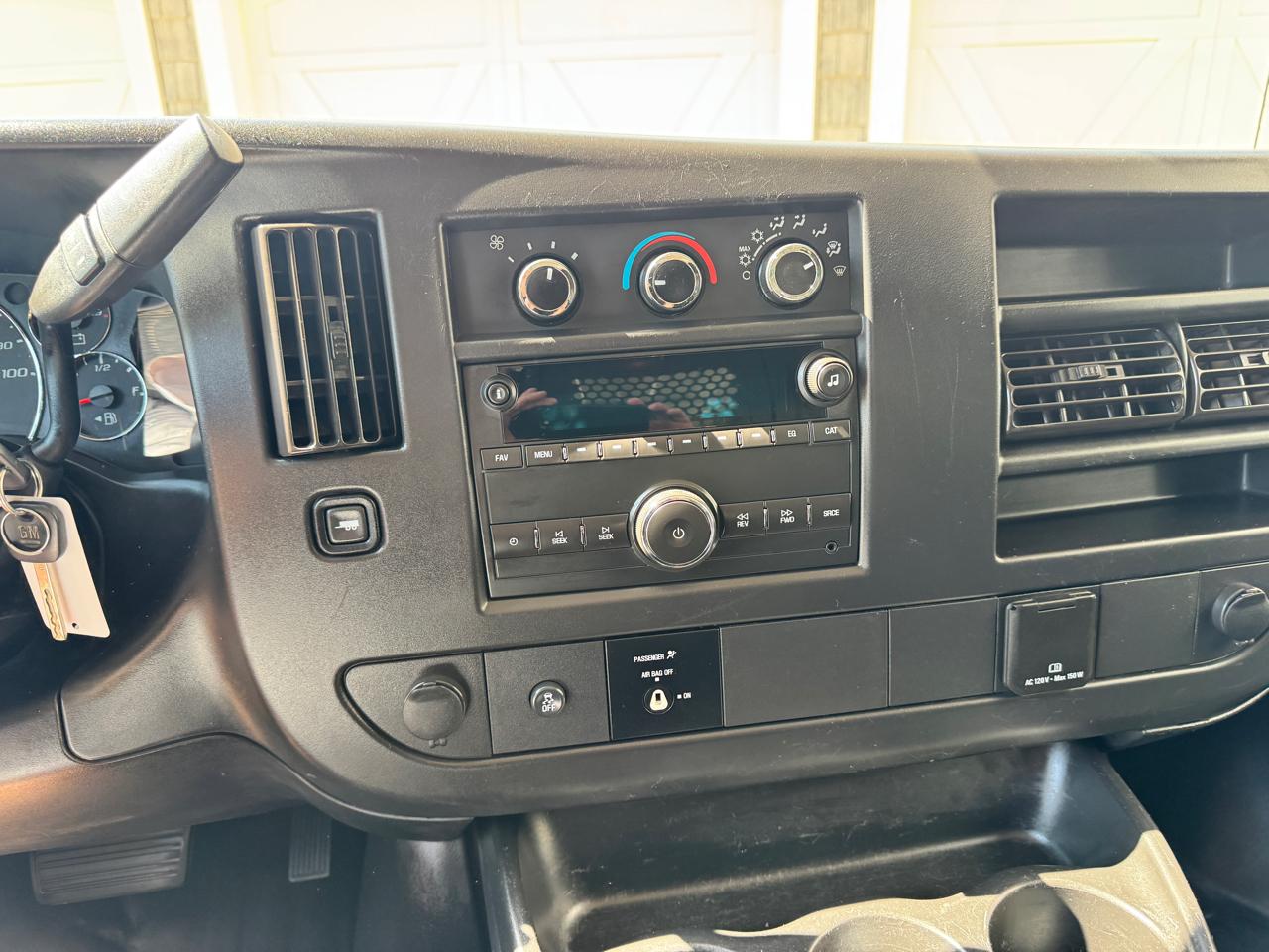 Chevrolet Express Cargo Van RWD 2500 135" 2018