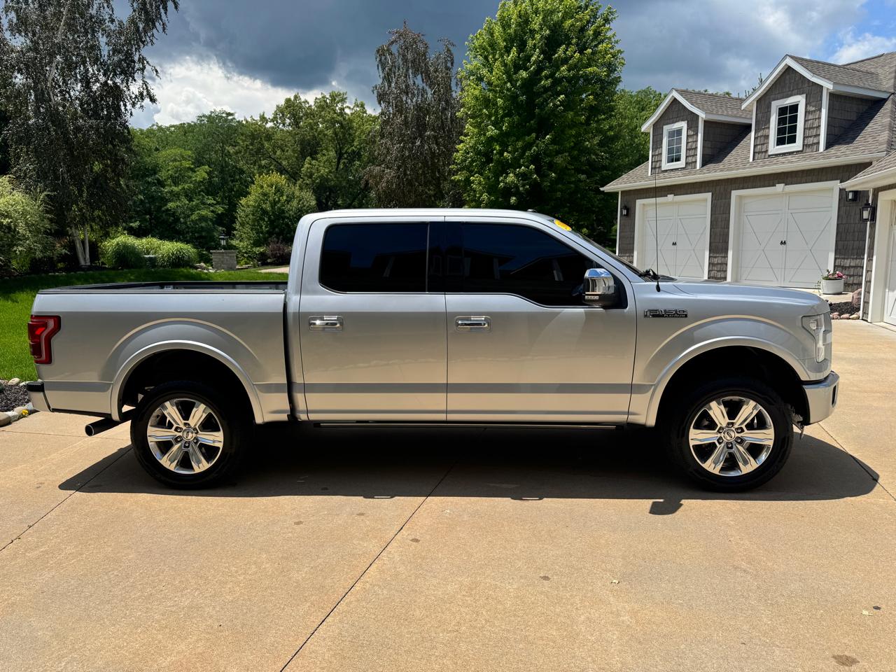 Ford F-150 4WD SuperCrew 145" Platinum 2016